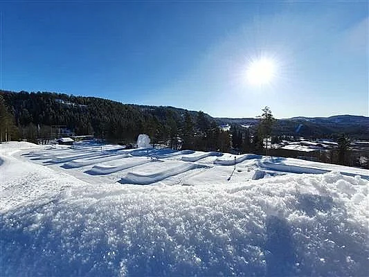 Campingplassen med snø