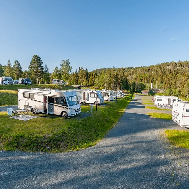 Bobiler på campingplass